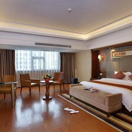 Wenhua Herton Hotel Csiunghaj Kültér fotó