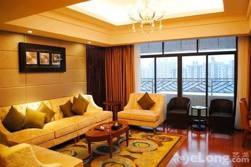 Wenhua Herton Hotel Csiunghaj Kültér fotó
