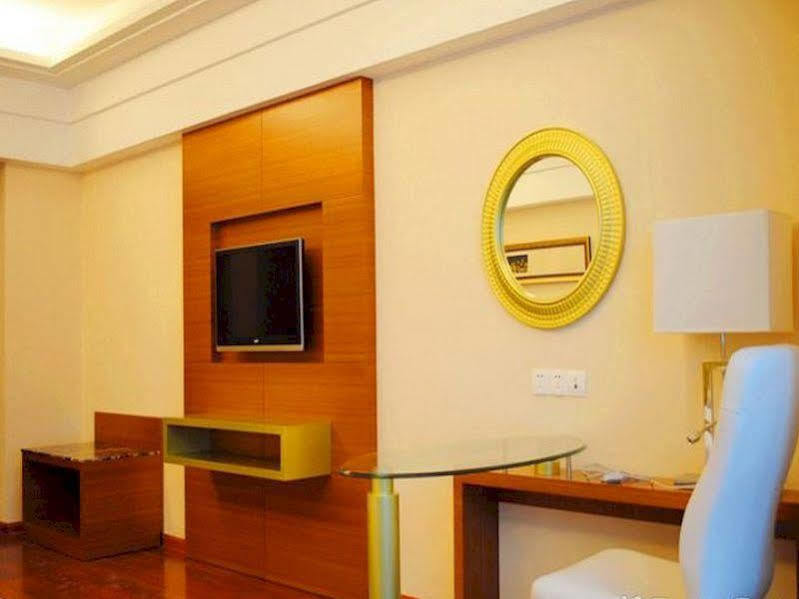 Wenhua Herton Hotel Csiunghaj Kültér fotó