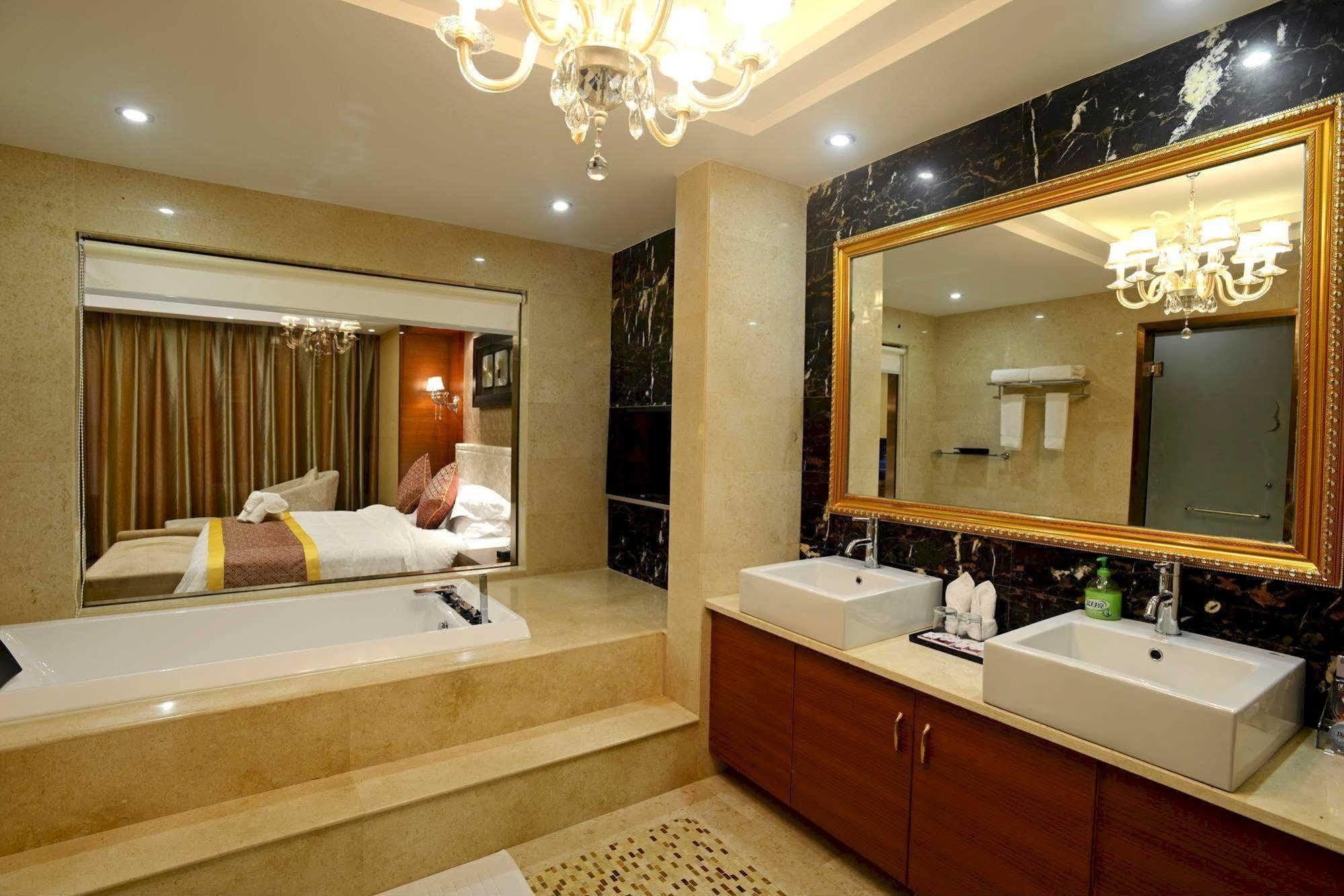 Wenhua Herton Hotel Csiunghaj Kültér fotó